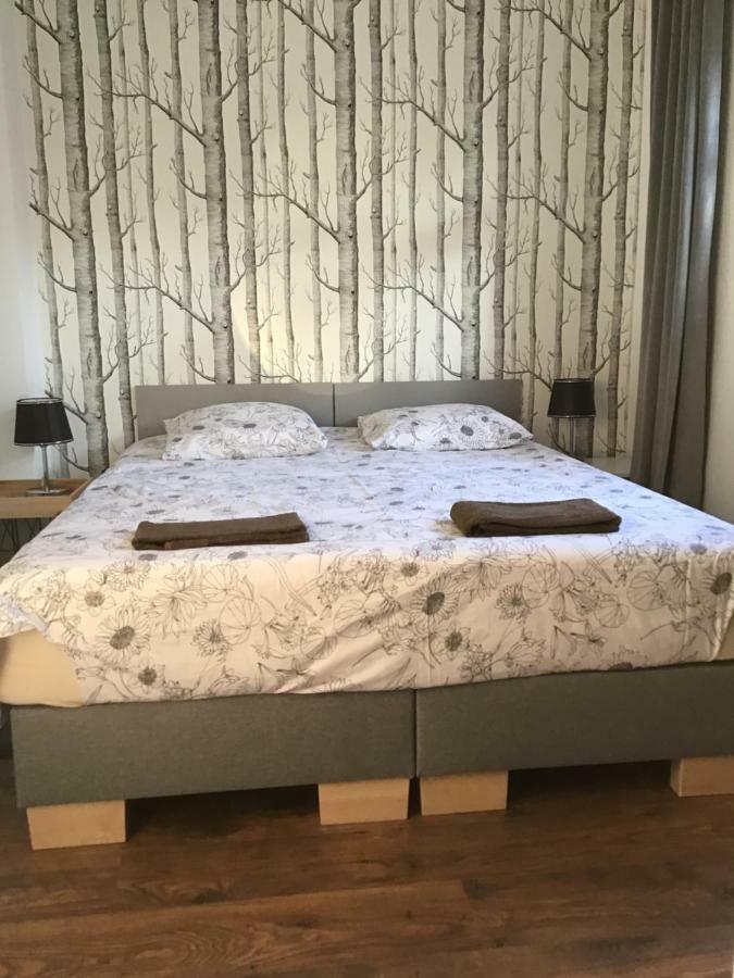 Rezydencja Zefir Аугустов Екстериор снимка